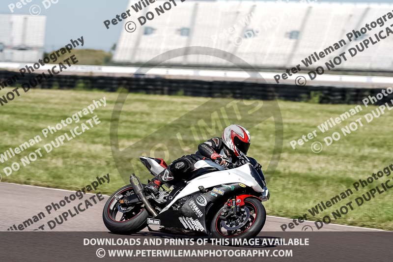 Rockingham no limits trackday;enduro digital images;event digital images;eventdigitalimages;no limits trackdays;peter wileman photography;racing digital images;rockingham raceway northamptonshire;rockingham trackday photographs;trackday digital images;trackday photos